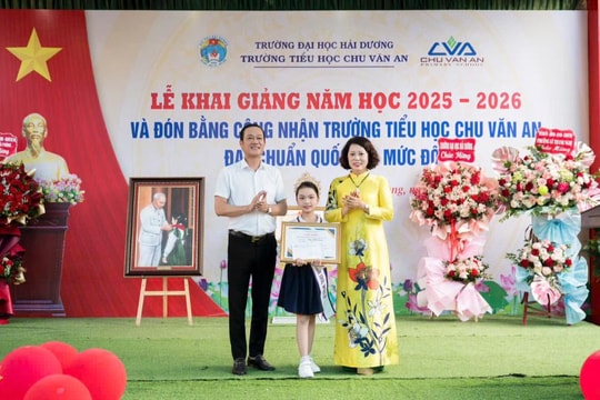 Đón Bằng chuẩn Quốc gia mức độ I, Tiểu học Chu Văn An (Hải Phòng) vinh danh “bông hoa nhỏ” Ngọc Minh Giang