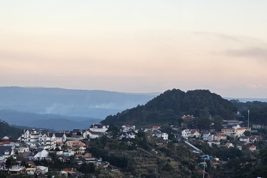 Dự báo thời tiết ngày 7/9: Đà Nẵng đến Lâm Đồng có mưa vừa, mưa to