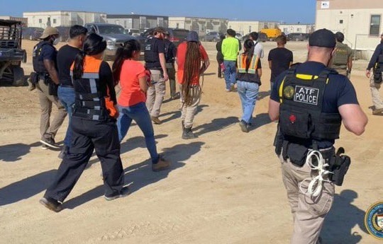 Ông Trump kêu gọi các công ty nước ngoài đào tạo lao động Mỹ sau vụ đột kích nhà máy Hyundai