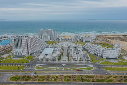 'Tọa độ khác thường' đưa Cam Ranh thành cực tăng trưởng mới