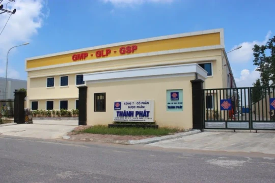 Công ty dược lớn ở Hà Nội bị tước quyền sản xuất trong 4,5 tháng và phạt 180 triệu đồng