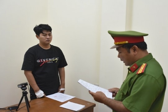 Ẩu đả trong quán nhậu, khách đánh 2 nhân viên chấn thương sọ não