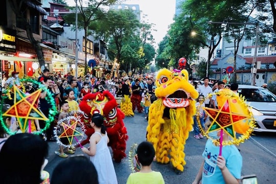 Khám phá văn hóa dân gian qua Lễ hội trung thu 2025