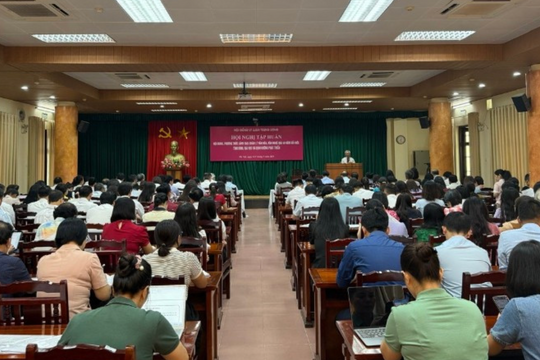 Bồi dưỡng kỹ năng lãnh đạo, quản lý văn hóa, văn nghệ qua 4 thập kỷ đổi mới