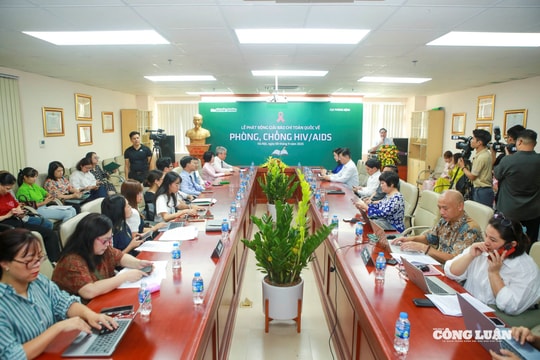 Phát động Giải Báo chí toàn quốc về HIV/AIDS