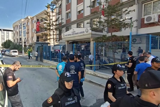 Thiếu niên 16 tuổi tấn công đồn cảnh sát, bắn tử vong 2 sĩ quan ở Thổ Nhĩ Kỳ