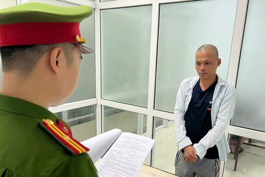 Phê ma tuý, tài xế taxi gây tai nạn liên hoàn