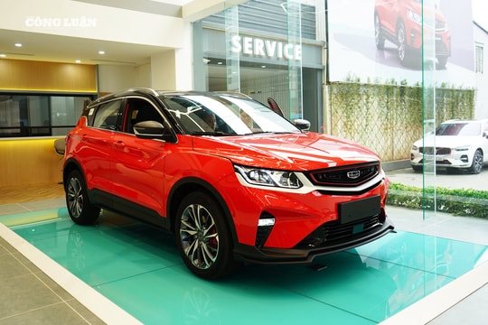 Giá xe Geely giảm đồng loạt, khách mua nhận thêm quà tặng