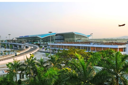 Dấu hỏi về trách nhiệm của Cảng vụ hàng không miền Trung trong sự cố tàu bay VAG 628