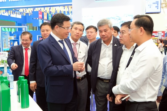 Người thuyền trưởng đưa Petrovietnam vượt qua sóng cả