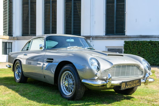 Giả thuyết mới bất ngờ về vụ mất cắp chiếc Aston Martin DB5 của James Bond