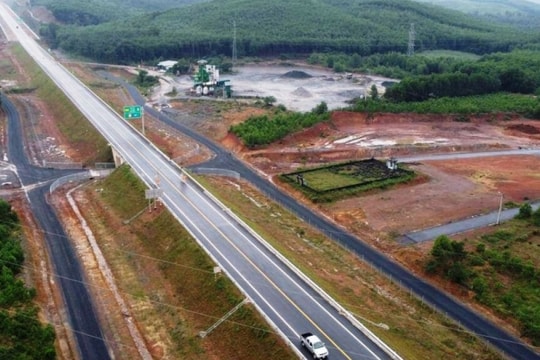 Nhiều dự án đầu tư công chậm tiến độ, Bộ Xây dựng ra 'tối hậu thư'