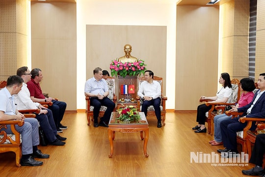 Bộ Y tế Nga sẵn sàng kết nối, hỗ trợ tỉnh Ninh Bình để thúc đẩy lĩnh vực y tế, chăm sóc sức khỏe Nhân dân