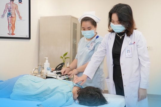 Nghiên cứu đưa thuốc, dịch vụ khám chữa bệnh y học cổ truyền vào danh mục chi trả bảo hiểm y tế