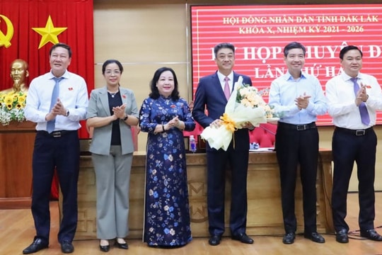 Ông Từ Thái Giang được bầu giữ chức Phó Chủ tịch HĐND tỉnh Đắk Lắk