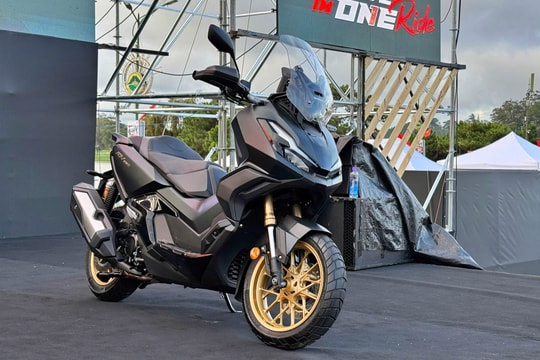 Honda ADV350 chính hãng về Việt Nam, giá bán 165,99 triệu đồng
