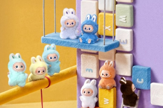 Labubu hết 'hot', tài sản nhà sáng lập Pop Mart 'bốc hơi' gần 6 tỷ USD