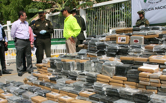 Mỹ hủy bỏ tư cách đồng minh chống ma túy của Colombia