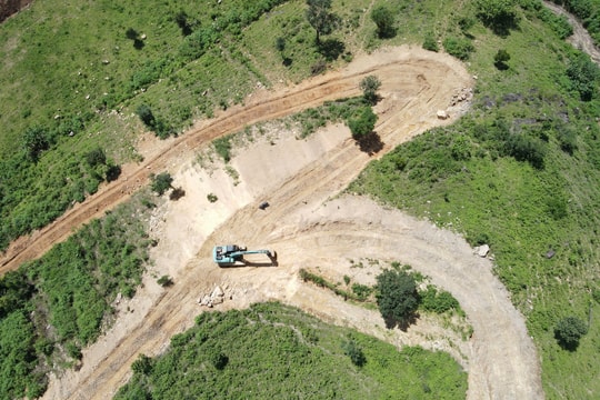 Vụ ngọn núi cao nhất Gia Lai bị san ủi trái phép: UBND tỉnh chỉ đạo làm rõ