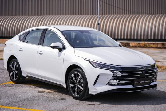 Sedan hybrid BYD Seal 5 sắp bán tại Việt Nam