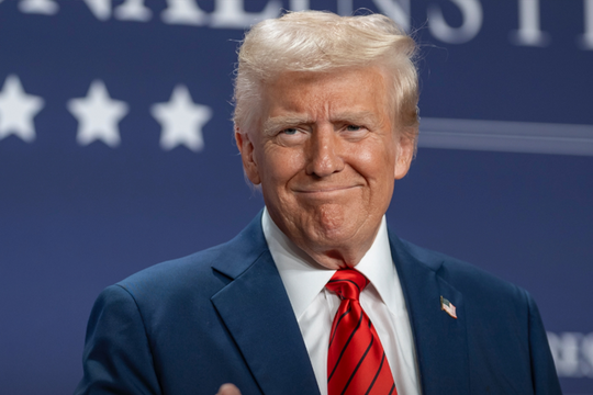 Tranh cãi khi Tổng thống Mỹ muốn chỉ định tổ chức chống phát xít là 'khủng bố'