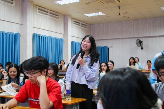 Xử lý trách nhiệm hình sự nếu hiệu trưởng để xảy ra sai phạm