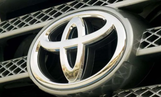 Toyota và Hyundai triệu hồi hơn 1,1 triệu xe vì lỗi dây an toàn và bảng hiển thị