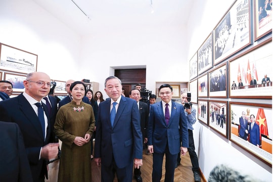 Petrovietnam 50 năm giữ lửa di sản, kiến tạo năng lượng quốc gia