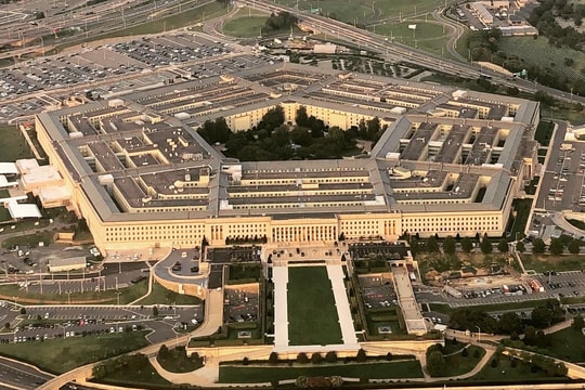 Lầu Năm Góc siết quy định đối với phóng viên đưa tin về quân đội Mỹ