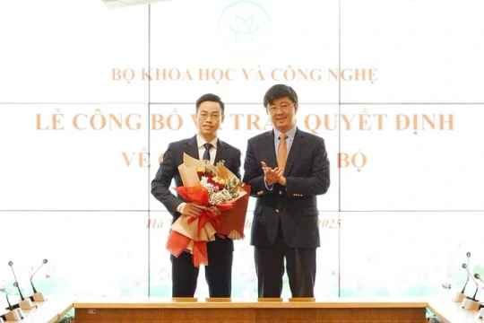Ông Trần Quang Hưng được giao Quyền Giám đốc Trung tâm Công nghệ thông tin-Bộ KH&CN