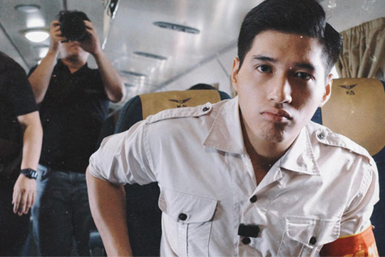 Cảnh vệ cao 1m8 trong 'Tử chiến trên không' gây chú ý bởi ngoại hình điển trai