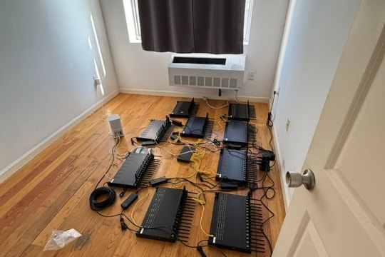 Triệt phá đường dây tấn công mạng viễn thông đáng sợ gần Liên hợp quốc