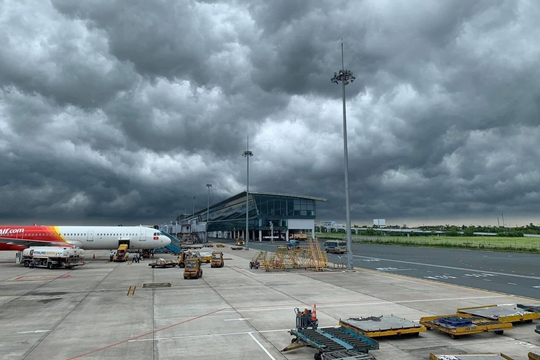 Bão RAGASA có thể ảnh hưởng lớn đến hoạt động hàng không dân dụng