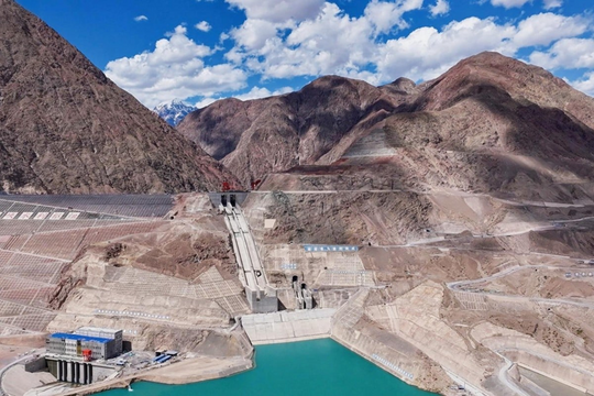 AI giúp Trung Quốc xây đập bê tông cao nhất thế giới