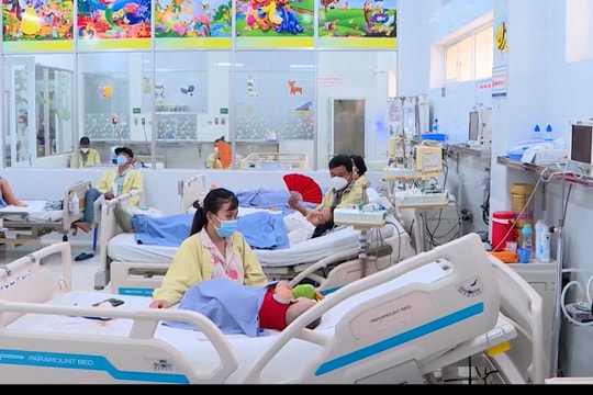 Khám sức khỏe miễn phí từ 2026: Bước đột phá nhân văn từ Nghị quyết 72