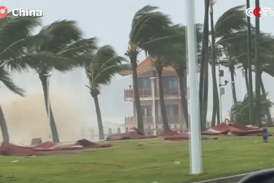 Trung Quốc khắc phục hậu quả sau khi siêu bão Ragasa gây mưa lớn và ngập lụt nghiêm trọng