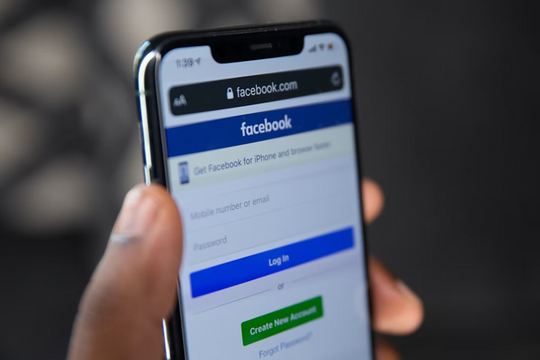 Singapore ra tối hậu thư buộc Meta phải giải quyết tình trạng lừa đảo trên Facebook