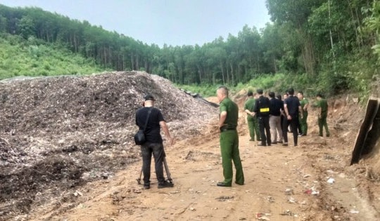 Đà Nẵng: Phát hiện vụ chôn lấp chất thải trái phép cực lớn