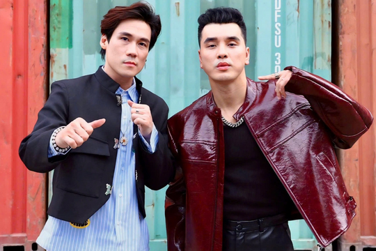 Ca sĩ Khánh Phương tiếp tục lên tiếng sau ồn ào MV dính quảng cáo cá độ