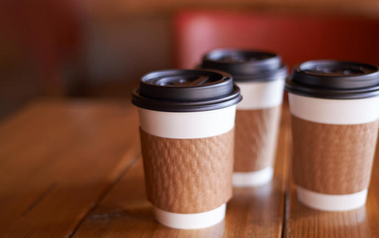 Giá cà phê thế giới tăng phi mã, một ly latte có thể sắp đắt hơn cả bữa trưa