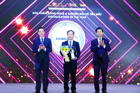 Eximbank lần thứ 3 liên tiếp nhận giải thưởng “Sản phẩm công nghệ và chuyển đổi số tiêu biểu năm 2025”