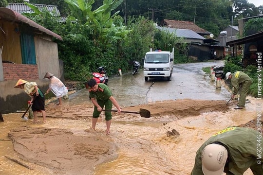 Mưa lớn gây sạt lở, chia cắt tại nhiều xã miền núi phía Tây tỉnh Thanh Hóa