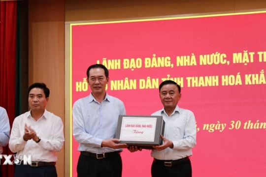 Thường trực Ban Bí thư thăm, động viên, hỗ trợ nhân dân tỉnh Thanh Hóa