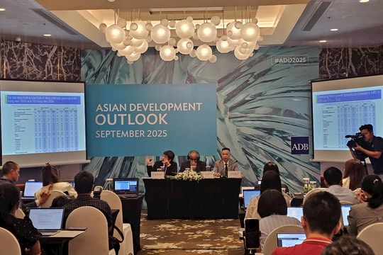 ADB: GDP Việt Nam năm 2025 có thể đạt 6,7%