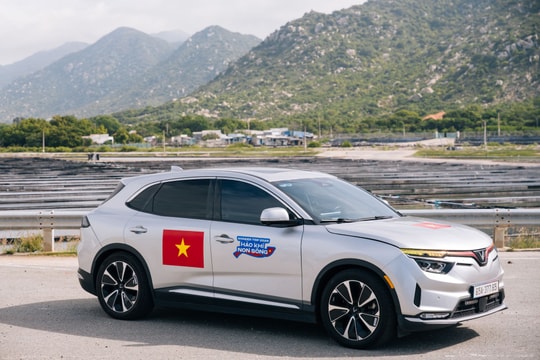 3 lý do VinFast VF 8 trở thành SUV đáng mua nhất tầm giá 1 tỷ đồng