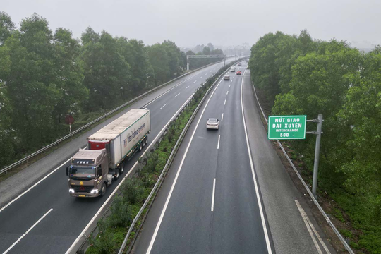 Tổ chức giao thông tạm thời trên cao tốc Cầu Giẽ - Ninh Bình