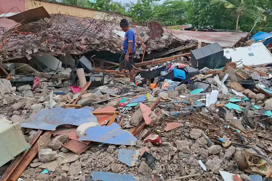 Động đất ở Philippines: Số người thương vong tăng lên hơn 200, video cho thấy sự kinh hoàng