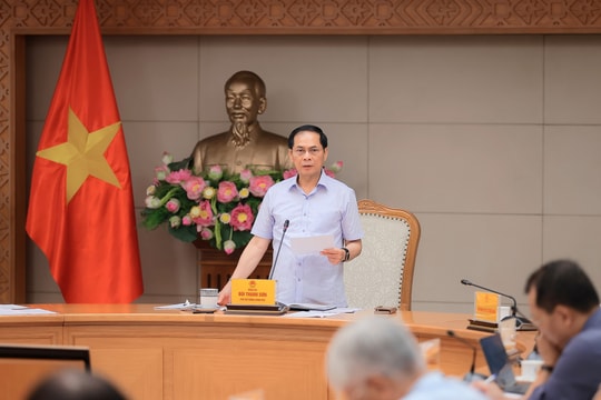 Phó Thủ tướng Bùi Thanh Sơn: Chủ động tháo gỡ vướng mắc, đẩy nhanh tiến độ các dự án năng lượng trọng điểm