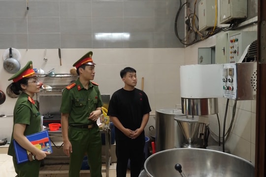 Siết chặt PCCC ở các cơ sở sản xuất bánh trung thu