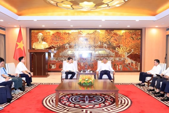 Một công ty đề xuất đầu tư dự án tủ đổi pin xe máy điện tại Hà Nội